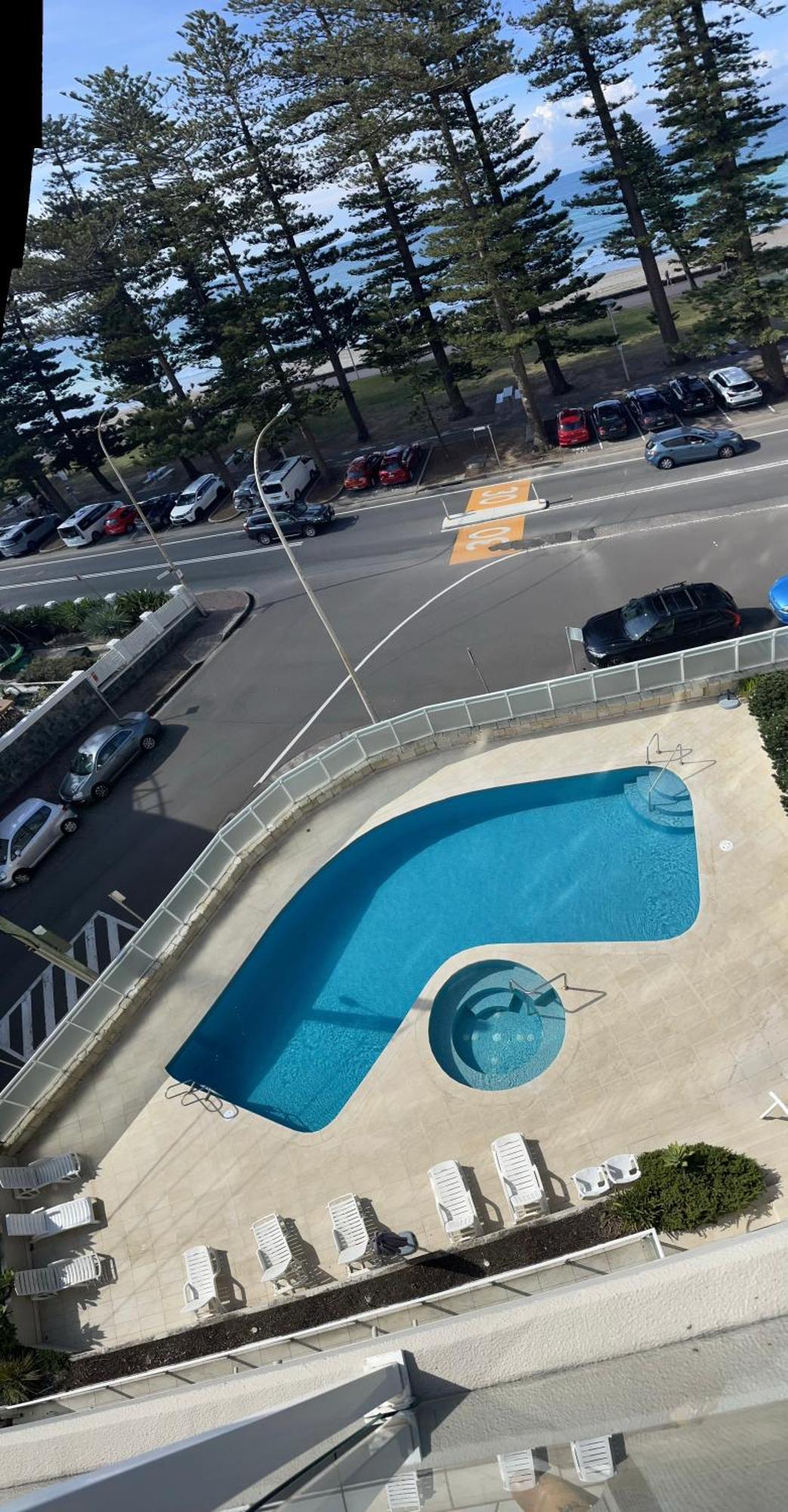 Manly Beachfront Stay Сидней Экстерьер фото