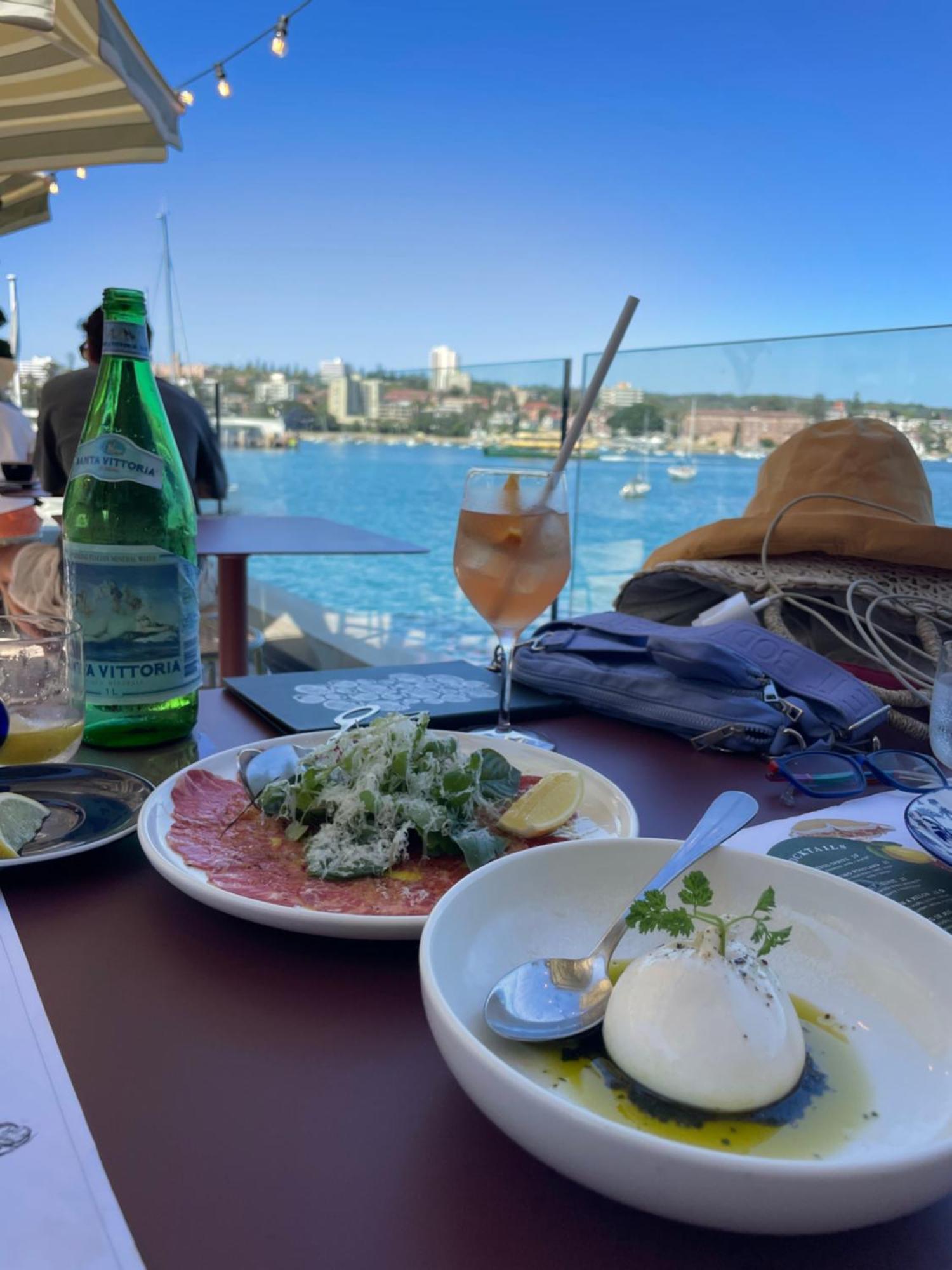Manly Beachfront Stay Сидней Экстерьер фото